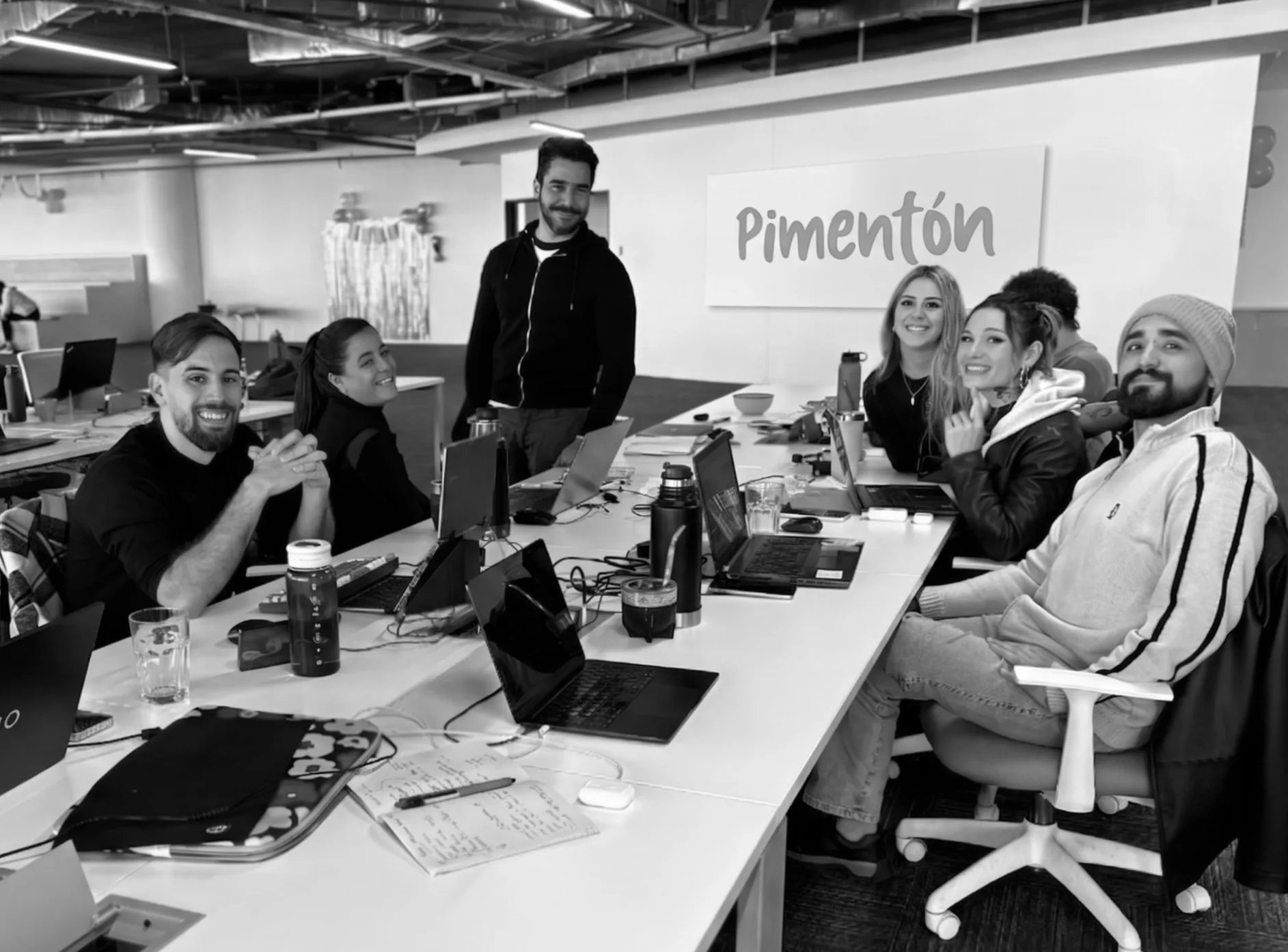 Pimentón team in full operation